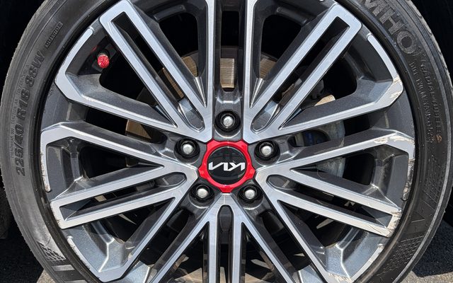 Wheel detail